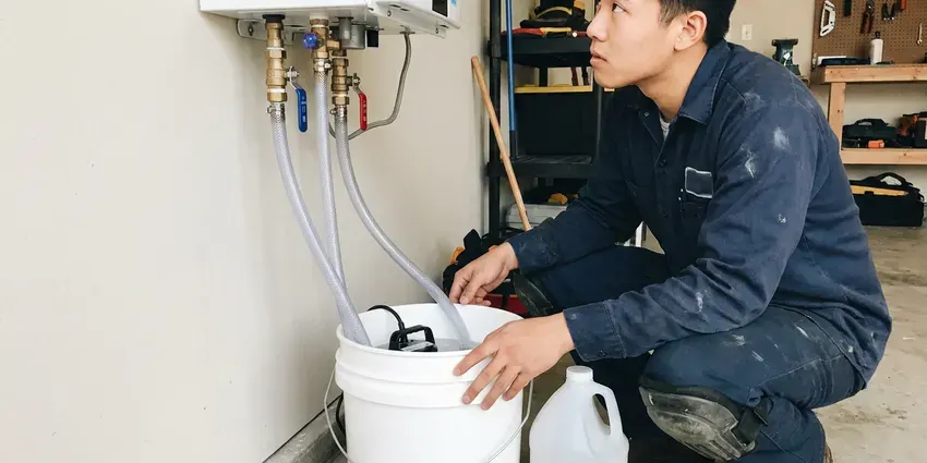 Tankless Water Heater Maintenance in Louisville